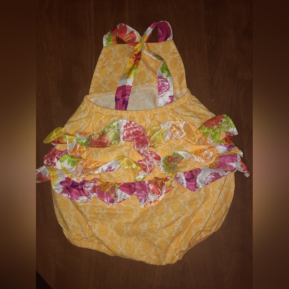 Ric Rac and Ruffles Bubble - Picture 2 of 2